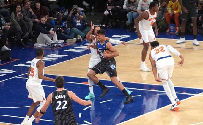 New York Knicks v Orlando Magic - NBA, Basketball Herren, USA NEW YORK, UNITED STATES - NOVEMBER 12: Tristan da Silva (23) of the Orlando Magic in action during the NBA game between the New York Knicks and the Orlando Magic at Madison Square Garden in New York, United States on November 12, 2025. Selcuk Acar Anadolu New York United States. Editorial use only. Please get in touch for any other usage.  Copyright: x2025xAnadoluxSelcukxAcarx