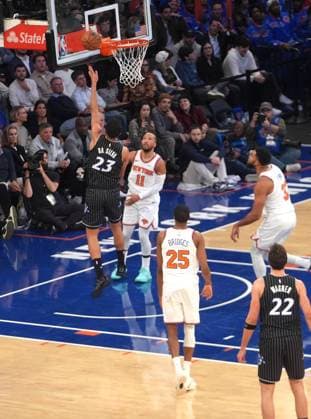 New York Knicks v Orlando Magic - NBA, Basketball Herren, USA NEW YORK, UNITED STATES - NOVEMBER 12: Tristan da Silva (23) of the Orlando Magic in action during the NBA game between the New York Knicks and the Orlando Magic at Madison Square Garden in New York, United States on November 12, 2025. Selcuk Acar Anadolu New York United States. Editorial use only. Please get in touch for any other usage.  Copyright: x2025xAnadoluxSelcukxAcarx