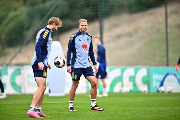 MARBELLA, SPAIN 20251113 Swedish national team player Gustav Lundgren during Thursday s training in Marbella ahead of the men s national team s World Cup qualifying match in Switzerland at the end of the week MARBELLA SPAIN x10050x  Copyright: xPontusxLundahl TTx NATIONAL TEAM FOOTBALL TRAINING MARBELLA