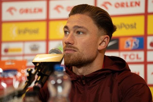 Matty Cash seen during Official Conference during november 2025 international break of Polish national team, Nationalteam (Lukasz Germaniuk Ball Raw Images) Warsaw PGE Narodowy Poland Copyright: xLukaszxGermaniukx DSC06740