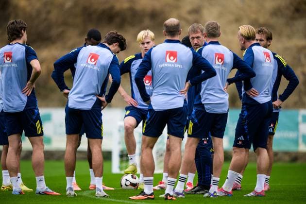 251113 Head coach Graham Potter of the Swedish national football team during a training session on November 13, 2025 in Marbella Photo Joel Marklund BILDBYRAN kod JM JM0748 bbeng fotboll football soccer fotball vm kval fifa world cup qualifier träning practice training sverige sweden sverige a  Copyright: JOELxMARKLUND BB251113JM007