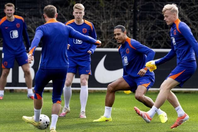 Football, World Cup qualifiers, Netherlands national team, Training