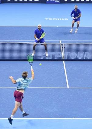 November 13, 2025, Turin, Italy: Simone Bolelli of Italy and Andrea Vavassori of Italy (up) in action during the Doubles Round Robin match against Kevin Krawietz of Germany and Tim Puetz of Germany at the ATP, Tennis Herren Finals in Turin, Italy, 13 November 2025. ANSA ATP Finals Tennis Tournament  - ZUMAa110 20251113_zaf_a110_007 Copyright: xAlessandroxDixMarcox