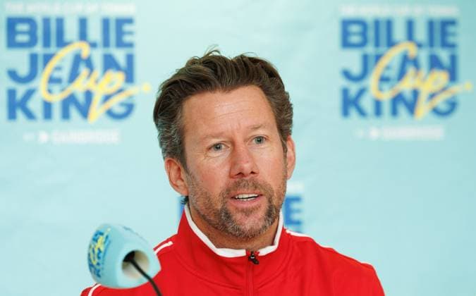 Belgian team captain Wim Fissette answers questions during a press conference, PK, Pressekonferenz of the Belgian tennis players competing in the upcoming Billie Jean King Cup Play-offs, on Thursday 13 November 2025 in Ismaning, Germany. This weekend Belgium will meet Germany and Turkey. PHOTO BENOITxDOPPAGNE  x141317467x