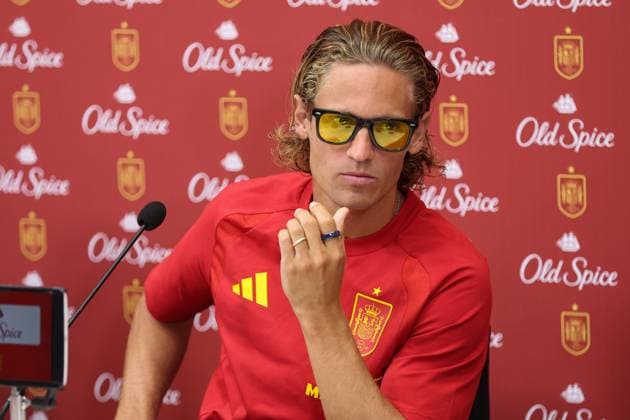 November 13, 2025, Las Rozas, Madrid, SPAIN: Marcos Llorente attends a press conference, PK, Pressekonferenz on the partnership agreement between Old Spice and the Spanish National Football Team prior to the 2026 World Cup qualifying matches against Georgia and Turkey, at the Ciudad del Futbol, in Las Rozas, Madrid, Spain, on November 13, 2025. Las Rozas SPAIN - ZUMAa181 20251113_zaa_a181_008 Copyright: xIrinaxR.xHipolitox