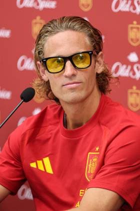 November 13, 2025, Las Rozas, Madrid, SPAIN: Marcos Llorente attends a press conference, PK, Pressekonferenz on the partnership agreement between Old Spice and the Spanish National Football Team prior to the 2026 World Cup qualifying matches against Georgia and Turkey, at the Ciudad del Futbol, in Las Rozas, Madrid, Spain, on November 13, 2025. Las Rozas SPAIN - ZUMAa181 20251113_zaa_a181_017 Copyright: xIrinaxR.xHipolitox