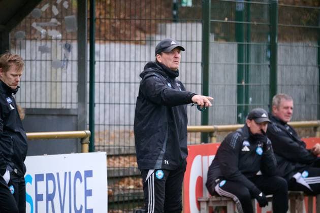13 11 2025, Soccer, Men, 2 BL Bundesliga , Season 2025 2026, Test match Holstein Kiel Silkeborg IF Coach Kent Nielsen Silkeborg Kiel Holstein Stadion Schleswig Holstein Germany
