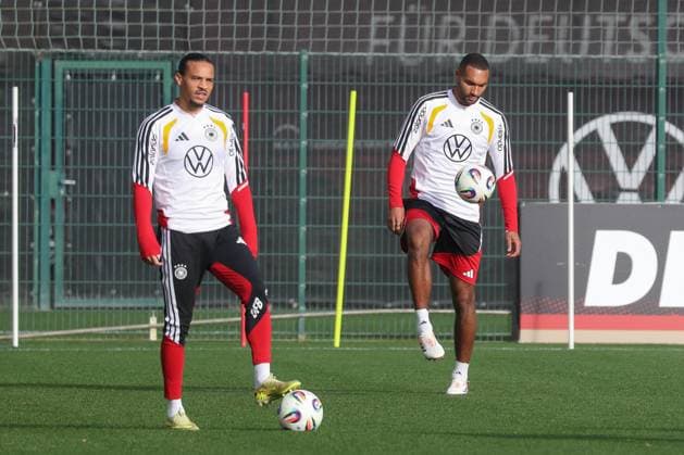 13 11 2025, xgox, football national team training emspor, v l Leroy Sane Germany, , Jonathan Tah Germany, DFL DFB REGULATIONS PROHIBIT ANY USE OF PHOTOGRAPHS as IMAGE SEQUENCES and or QUASI VIDEO Wolfsburg