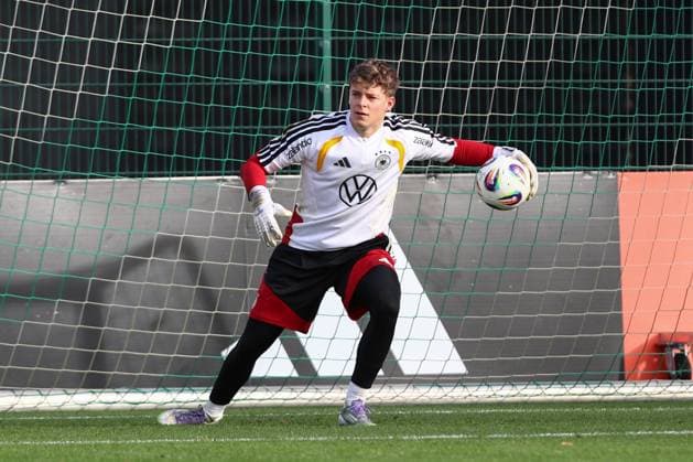 13 11 2025, xtgx, football national team, final training in Wolfsburg emspor, v l Finn Dahmen Germany DFL DFB REGULATIONS PROHIBIT ANY USE OF PHOTOGRAPHS as IMAGE SEQUENCES and or QUASI VIDEO Wolfsburg
