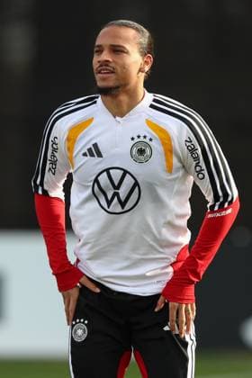 13 11 2025, xtgx, football national team, final training in Wolfsburg emspor, v l Leroy Sane Germany DFL DFB REGULATIONS PROHIBIT ANY USE OF PHOTOGRAPHS as IMAGE SEQUENCES and or QUASI VIDEO Wolfsburg
