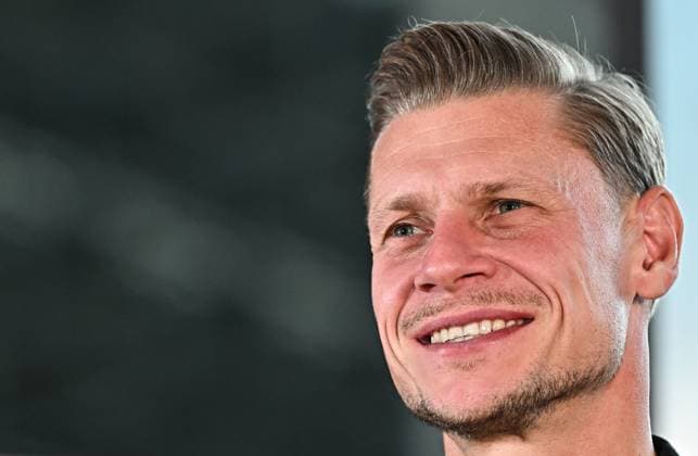 Fußball, GKS Tychy präsentiert neuen Trainer Lukasz Piszczek 2025.11.13 Tychy Pilka nozna Betclic 1 Liga sezon 2025 2026 Konferencja prasowa GKS Tychy N z Lukasz Piszczek Foto Lukasz Sobala PressFocus 2025.11.13 Tychy Football Polish First League season 2025 2026 Konferencja prasowa GKS Tychy Lukasz Piszczek Credit: Lukasz Sobala PressFocus NEWSPIX.PL --- newspix.pl 