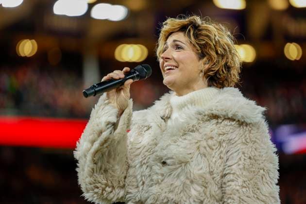 Football, World Cup qualification Norway Estonia Oslo 20251113 Sissel Kyrkjebo sings the national anthem and the royal anthem before the World Cup qualifying match in football between Norway and Estonia at Ullevaal Stadion Photo Jonas Been Henriksen NTB Oslo Norway EDITORIAL USE ONLY RESTRICTED USE FOR BETTING COMPANIES  Copyright: xJonasxBeenxHenriksenx xNTBx