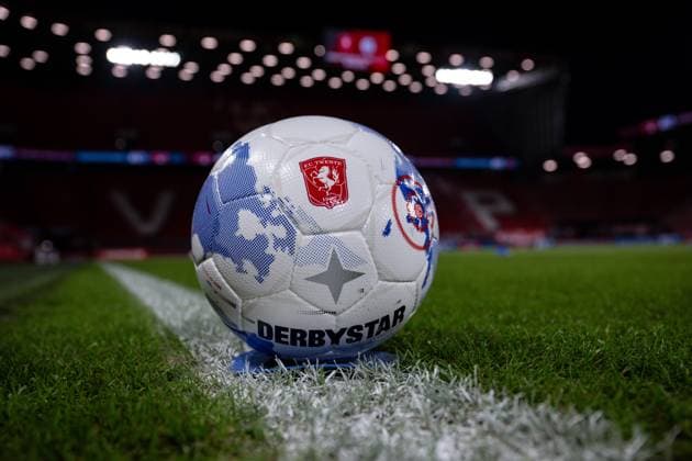 13 11 2025, Football, Test match, Season 2025 2026, Twente Enschede FC Schalke 04, Grolsch Veste interior view, xRHR PHOTO YYx Copyright: KROEGER RHR-FOTOx RHR-FOTO YY