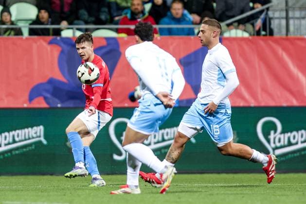 13.11.2025, Karvina Mecz towarzyski sezon 2025 26 Czechy - San Marino - International Friendly, Länderspiel, Nationalmannschaft football match Czech Republic - San Marino Nz. Patrik Hellebrand Samuele Zannoni Fot. Michal Chwieduk Arena Akcji NEWSPIX.PL --- newspix.pl 
