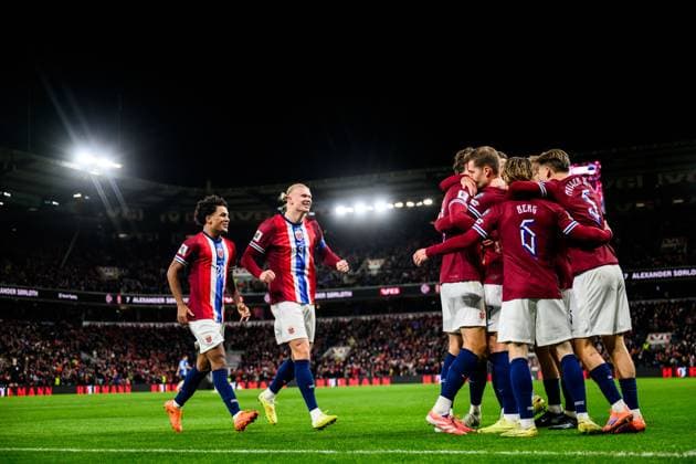 251113 Players of Norway celebrate the 1 0 goal during the FIFA World Cup Qualifier football match between Norway and Estonia on November 13, 2025 in Oslo Photo Vegard Grott BILDBYRAN kod VG VG0831 bbeng fotball football soccer fotboll fifa world cup qualifiers european qualifiers 2026 uefa world cup qualifiers vm kvalifisering vm kvalik vm kval norge norway estland estonia jubel  Copyright: VEGARDxGRoTT BB251113VG062