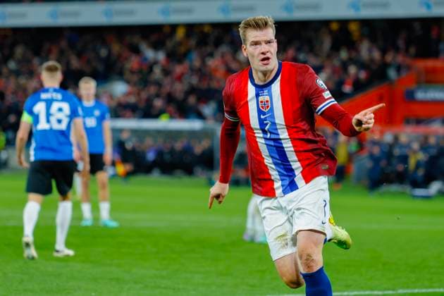Football, World Cup qualification Norway Estonia Oslo 20251113 Alexander Sorloth celebrates his 1 0 goal during the World Cup qualifying match between Norway and Estonia at Ullevaal Stadion Photo Jonas Been Henriksen NTB Oslo Norway EDITORIAL USE ONLY RESTRICTED USE FOR BETTING COMPANIES  Copyright: xJonasxBeenxHenriksenx xNTBx
