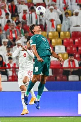 UAE v Iraq - 2026 AFC World Cup Qualifiers ABU DHABI, UNITED ARAB EMIRATES - NOVEMBER 13: Abdullah Ramadan (L) of UAE in action against Muhanned Ali (R) of Iraq during the first match of the fifth round of the 2026 FIFA World Cup, WM, Weltmeisterschaft, Fussball Asian Qualifiers at the Mohammed bin Zayed Stadium in Abu Dhabi, United Arab Emirates, on November 13, 2025. Waleed Zein Anadolu Abu Dhabi United Arab Emirates. Editorial use only. Please get in touch for any other usage.  Copyright: x2025xAnadoluxWaleedxZeinx