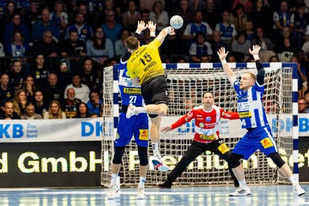 13 11 2025, GER, Handball, Men, Season 25 26, Daikin 1 Bl, 12 Matchday ThSV Eisenach TVB Stuttgart Simone Mengon TVB Stuttgart 99817 Eisenach Werner Assmann Halle Am Sportp Thueringen Germany