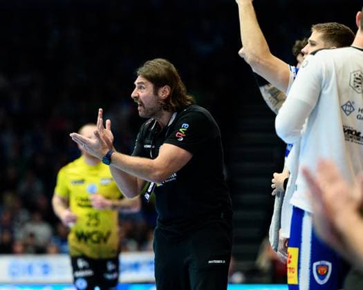 Sebastian, Hinze Coach, ThSV Eisenach GER, Thuringia, ThSV Eisenach vs TVB Stuttgart, 1 Daikin Handballbundesliga, Handball, Matchday 12, Season 2025 2026, 13 11 2025 GER, Thuringia, ThSV Eisenach vs TVB Stuttgart, 1 Daikin Handballbundesliga, Handball, Matchday 12, Season 2025 2026, 13 11 2025 Eisenach Copyright: xEibner-Pressefoto MartinxHerbstx EP_MHT