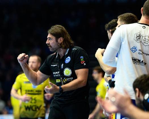 Sebastian, Hinze Coach, ThSV Eisenach GER, Thuringia, ThSV Eisenach vs TVB Stuttgart, 1 Daikin Handballbundesliga, Handball, Matchday 12, Season 2025 2026, 13 11 2025 GER, Thuringia, ThSV Eisenach vs TVB Stuttgart, 1 Daikin Handballbundesliga, Handball, Matchday 12, Season 2025 2026, 13 11 2025 Eisenach Copyright: xEibner-Pressefoto MartinxHerbstx EP_MHT