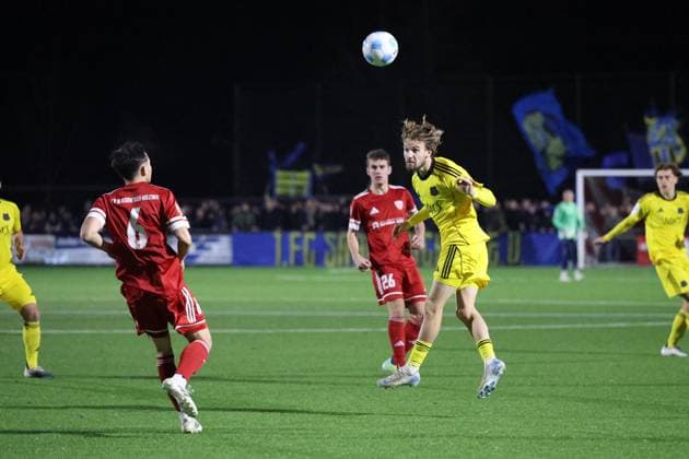 13 11 2025, Soccer, Men, Sparkassen Pokal Saarland, 2 Round, Season 2025 2026, SV Bliesmengen Bolchen 1 FC Saarbrücken, Cedric Weber SV Bliesmengen Bolchen , Niko Bretschneider 1 FC Saarbruecken Bliesmengen Bolchen Burgwegstadion Saarland Germany EN Copyright: xSebastianxBachx