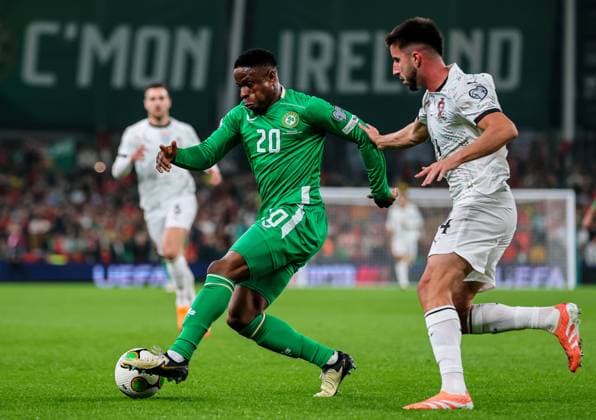 2026 FIFA World Cup, WM, Weltmeisterschaft, Fussball Qualifier Group F, Aviva Stadium, Dublin 13 11 2025 Republic of Ireland vs Portugal Ireland s Chiedozie Ogbene and Portugal s Goncalo Inacio Chiedozie Ogbene and Goncalo Inacio 13 11 2025  Copyright: x INPHO RyanxByrnex RB1_3582