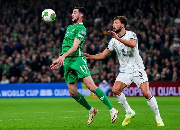 2026 FIFA World Cup, WM, Weltmeisterschaft, Fussball Qualifier Group F, Aviva Stadium, Dublin 13 11 2025 Republic of Ireland vs Portugal Ireland s Finn Azaz and Portugal s Ruben Dias Finn Azaz and Ruben Dias 13 11 2025  Copyright: x INPHO RyanxByrnex RB1_3698