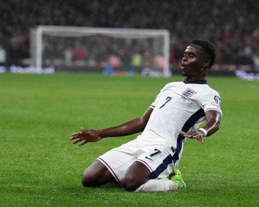 London, England, 13th November 2025. Bukayo Saka of England celebrates scoring the first goal on the night during the England vs Serbia FIFA World Cup, WM, Weltmeisterschaft, Fussball European Qualifying match at Wembley Stadium, London. Picture credit should read: David Klein Sportimage EDITORIAL USE ONLY. No use with unauthorised audio, video, data, fixture lists, club league logos or live services. Online in-match use limited to 120 images, no video emulation. No use in betting, games or single club league player publications. SPI_039_DK_Eng_Serbia SPI-4283-0039