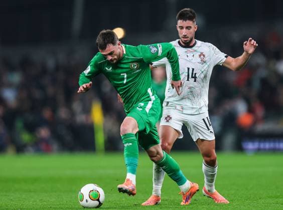 2026 FIFA World Cup, WM, Weltmeisterschaft, Fussball Qualifier Group F, Aviva Stadium, Dublin 13 11 2025 Republic of Ireland vs Portugal Ireland s Troy Parrott and Portugal s Goncalo Inacio Troy Parrott and Goncalo Inacio 13 11 2025  Copyright: x INPHO RyanxByrnex RB2_5115