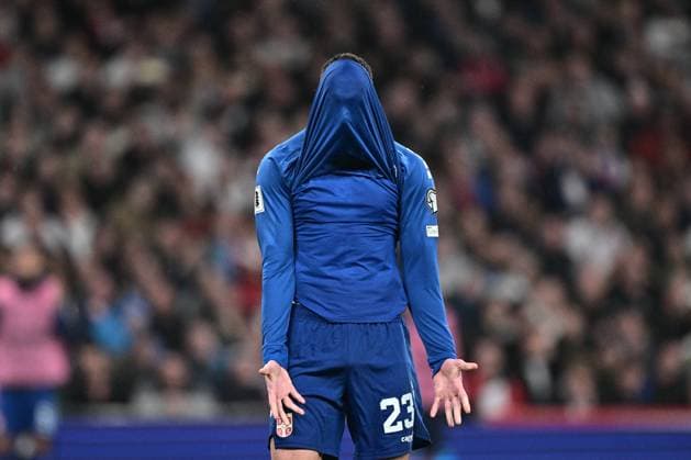 LONDON, ENGLAND - NOVEMBER 13: Dusan Vlahovic of national team, Nationalteam of Serbia reacts during the FIFA World Cup, WM, Weltmeisterschaft, Fussball 2026 qualifier match between England and Serbia at Wembley Stadium on November 13, 2025 in London, England. Photo Sebastian Frej England v Serbia - FIFA World Cup 2026 Qualifier Copyright: xSebastianxFrejx