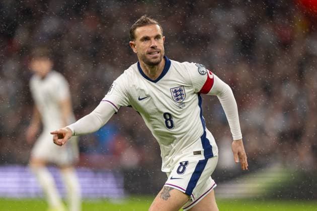 Football - FIFA World Cup, WM, Weltmeisterschaft, Fussball 2026 Qualifying - Group K - England v Serbia LONDON, ENGLAND - Thursday, November 13, 2025: England captain Jordan Henderson during the FIFA World Cup 2026 Qualifying Group K match between England and Serbia at Wembley Stadium. (Photo by David Rawcliffe Propaganda) LONDON Wembley Stadium GREATER LONDON ENGLAND  Copyright: xDavidxRawcliffex P2025-11-13-England_Serbia-65