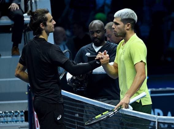 Foto IPP Massimo Rana Torino 13-11-2025 Tennis ATP, Tennis Herren Finals 2025 nella foto lorenzo musetti carlos alcaraz Italy Photo Press - World Copyright italy ITALY  Copyright: xR4924_italyphotopressx
