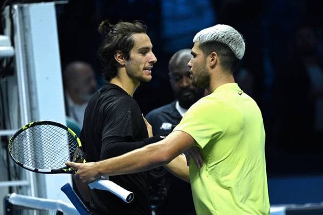 Foto IPP Massimo Rana Torino 13-11-2025 Tennis ATP, Tennis Herren Finals 2025 nella foto lorenzo musetti carlos alcaraz Italy Photo Press - World Copyright italy ITALY  Copyright: xR4924_italyphotopressx