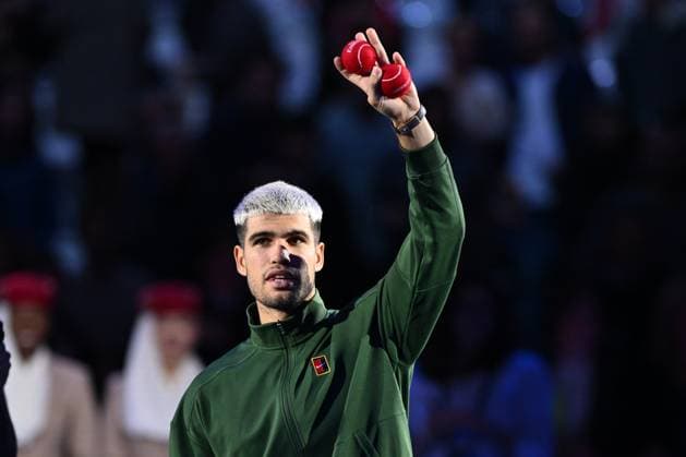 Carlos Alcaraz (ESP) during the singles match between Carlos Alcaraz (ESP) and Lorenzo Musetti (ITA) during day five of the Nitto ATP, Tennis Herren Finals 2025 at Inalpi Arena on November 13, 2025 in Turin, Italy  Copyright: xDomenicoxCippitelli IPAxSportx xipa-agency.netx xx IPA_67918631 IPA_Agency_IPA67918631