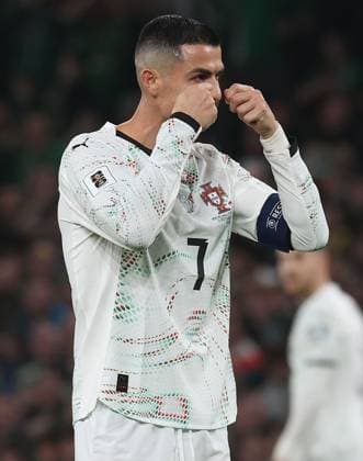 Cristiano Ronaldo of Portugal gestures to Dara O Shea of Republic of Ireland Republic of Ireland v Portugal, FIFA 2026 World Cup Qualifying, Group F, Football, Aviva Stadium, Dublin, Ireland - 13 Nov 2025Dublin Aviva Stadium Ireland EDITORIAL USE ONLY No use with unauthorised audio, video, data, fixture lists, club league logos or live services. Online in-match use limited to 120 images, no video emulation. No use in betting, games or single club league player publications. Copyright: xLorrainexO Sullivan Shutterstockx 15759346bm