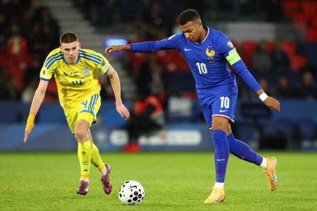 November 13, 2025, Paris, Ile-De-France, France: KYLIAN MBAPPE of France in the FIFA World Cup, WM, Weltmeisterschaft, Fussball 2026 European Qualifiers group D stage game between FRANCE and UKRAINE at the Parc des Princes in Paris, France Paris France - ZUMAc179 20251113_zep_c179_152 Copyright: xMickaelxChavetx