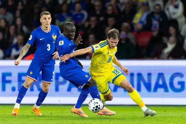 France v Ukraine - FIFA World Cup, WM, Weltmeisterschaft, Fussball 2026 Qualifier Lucas Digne of France, N Golo Kante of France, and Yehor Yarmolyuk of Ukraine participate in the 2026 World Cup qualifiers Europe zone group D football match between France and Ukraine at the Parc des Princes stadium in Paris Paris France  Copyright: xIbrahimxEzzatx originalFilename:ezzat-notitle251113_npmvV.jpg