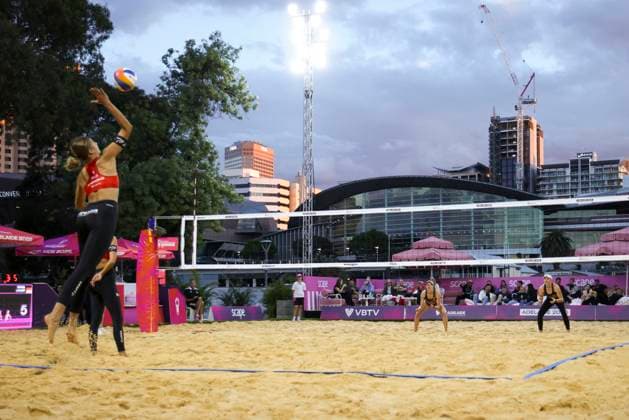 Beach volleyball, Beachvolleyball WORLD CHAMPIONSHIPS, Annique Niederhauser and Leona Kernen (SUI) vs Lea Kunst and Melanie Paul (GER) during The Beach Volleyball World Championships at Pinky Flat in Adelaide, Friday, November 14, 2025. ( NO ARCHIVING, EDITORIAL USE ONLY ADELAIDE SOUTH AUSTRALIA AUSTRALIA  Copyright: xMATTxTURNERx 20251114196109233971