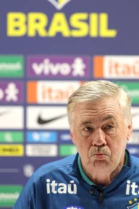 Brasilien Training 14. November 2025, London Brasilien Pressekonferenz Trainingseinheit Brasiliens Cheftrainer Carlo Ancelotti Foto Charlotte Wilson Abseits London UK  Copyright: xCharlottexWilsonx xOffsidexOffside