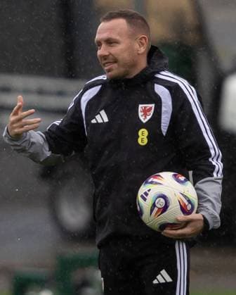 Wales Training Wales Head Coach Craig Bellamy during the Wales Training session at The Vale Resort, Hensol UK Newspapers OUT Copyright: xKaraxThomasx FIL-22498-0005