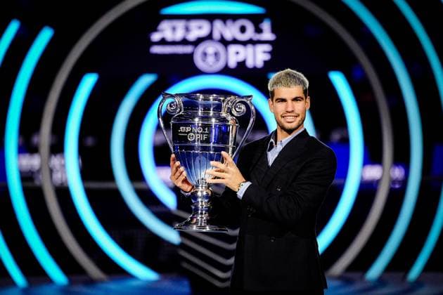 Carlos Alcaraz receive the year-end ATP, Tennis Herren No. 1 at the ATP World Tour Finals against at the Inalpi Arena in Turin, Italy - Friday, Nov. 14, 2025. -  Copyright: xMarcoxAlpozzi LaPressex