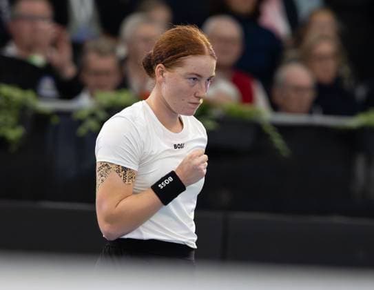 Billie Jean King Cup 2025 Play Offs, TC Ismaning, Munich, Germany, Team Germany, Ella Seidel makes a fist and cheers,cheers,joy,emotion Copyright: xJuergenxHasenkopfx