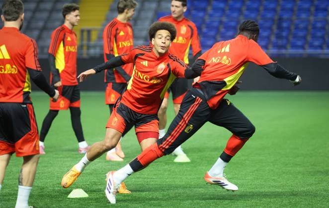 Belgium s Axel Witsel and Belgium s Amadou Onana pictured during a training session of Belgian national soccer team the Red Devils in Astana, Kazakhstan on Friday 14 November 2025. Tomorrow they will meet Kazakhtstan, in qualifier 7 8 for the 2026 FIFA World Cup, WM, Weltmeisterschaft, Fussball VIRGINIExLEFOUR  x141567724x