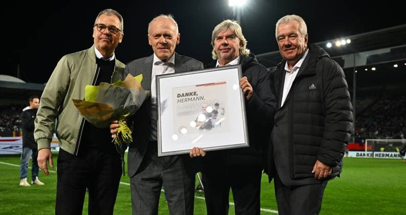 Football, U21 EM Quali, Germany - Malta, Farewell to Hermann Gerland