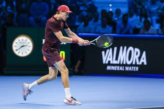 Jannik Sinner of Italy vs Ben Shelton of United States Nitto ATP FINALS 2025 Turin 14 11 2025 Jannik Sinner of Italy seen in actions during Men s Singles Group Stage match against Ben Shelton of United States on day six of the Nitto ATP Finals 2025 at Inalpi Arena in Turin Copyright: xBEAUTIFULxSPORTS Carabellix