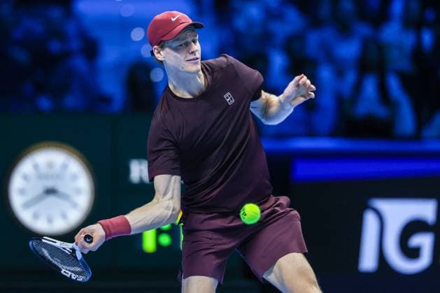 Jannik Sinner of Italy vs Ben Shelton of United States Nitto ATP FINALS 2025 Turin 14 11 2025 Jannik Sinner of Italy seen in actions during Men s Singles Group Stage match against Ben Shelton of United States on day six of the Nitto ATP Finals 2025 at Inalpi Arena in Turin Copyright: xBEAUTIFULxSPORTS Carabellix