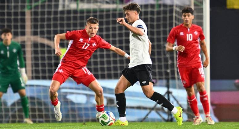 14 11 2025 Soccer international qualifier European Championship Germany GER DEU BRD Malta MLT xwoxzix Jake Azzopardi 17, Malta Tom Bischof 6, Germany