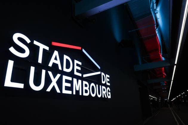 Sport, Football, UEFA European Qualifiers World Cup Qualifiers Europe Group A 9 Matchday Luxembourg Germany 14 11 2025, Stade de Luxembourg The Stade de Luxembourg from outside before the match, the stadium is illuminated in the national colors Luxembourg Stade de Luxembourg Luxembourg Luxembourg