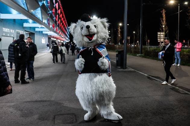 Sport, Football, UEFA European Qualifiers World Cup Qualifiers Europe Group A 9 Matchday Luxembourg Germany 14 11 2025, Stade de Luxembourg Polar bear mascot before the match in front of the stadium Luxembourg Stade de Luxembourg Luxembourg