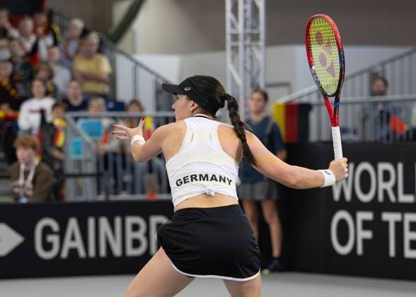 Billie Jean King Cup 2025 Play Offs, TC Ismaning, Munich, Germany, Opening Ceremony, Team Germany, Eva Lys Tennis Billie Jean King Cup 2025 ITF Billie Jean King Cup TC Ismaning Ismaning Bavaria Germany November 14, 2025 Copyright: xJuergenxHasenkopfx